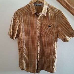 Arc'teryx mens shortsleeve buttondown size M
